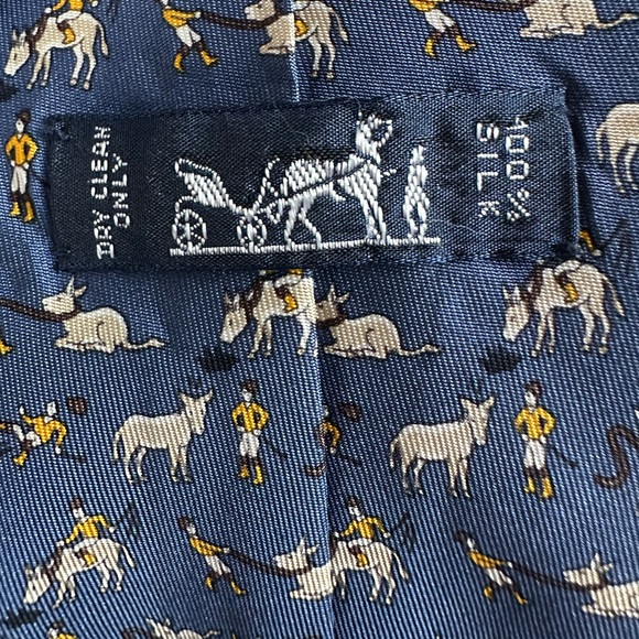 Hermes . Blue Tie with Donkey and Jockey Print. Made it France. 100% silk. - Picture 7 of 11